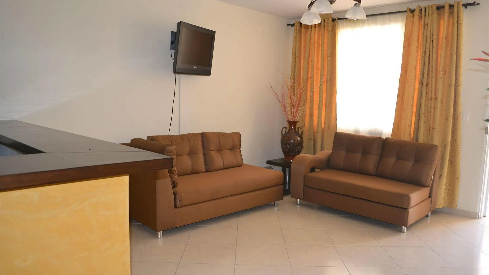 Hotel Sol De Laureles Casa Medellín