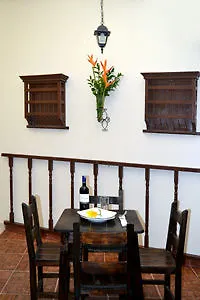 Sol De Laureles Casa Hotel Medellin